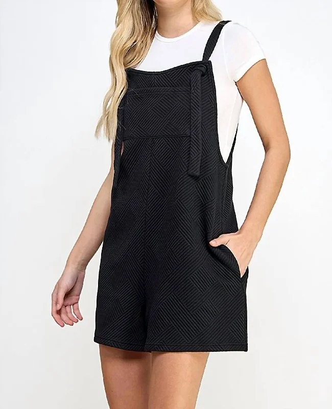 Textured Short Overalls In Black