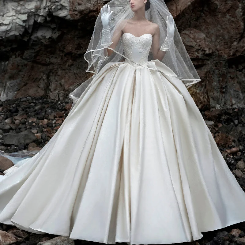 Ball Gown Satin Beach Wedding Dresses at affordable Price