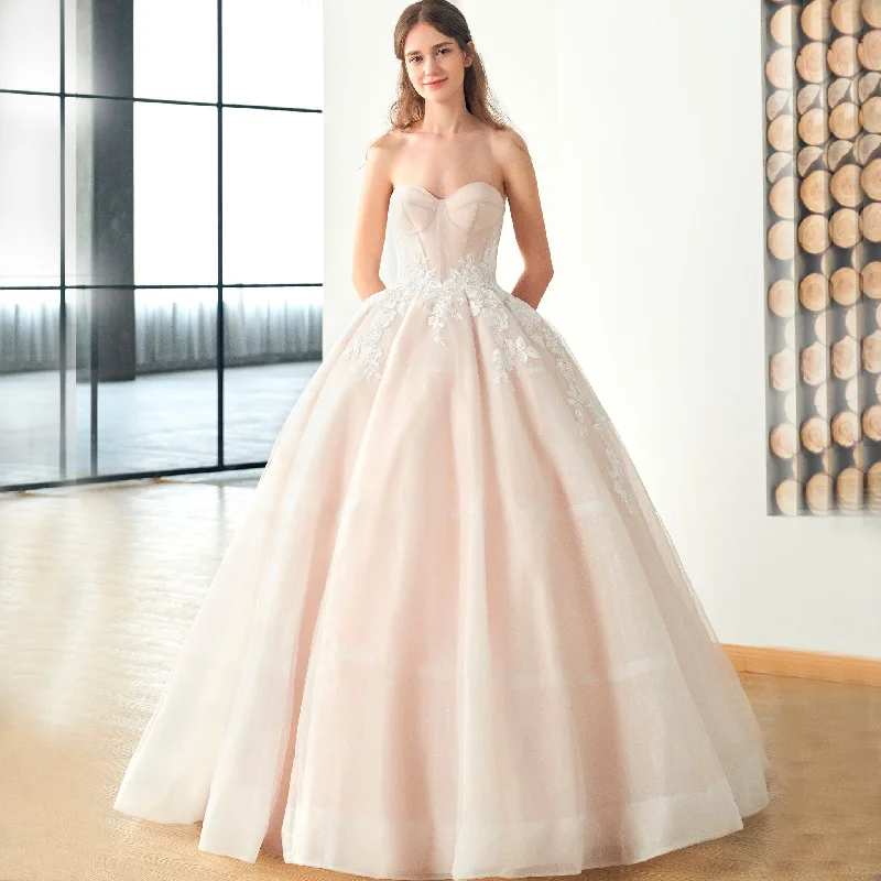 Strapless Tulle A-line Wedding Dress with Sweetheart Neckline